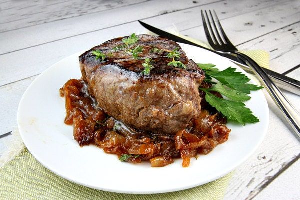 Filet Mignon With Garlic Caramelized Onions 1